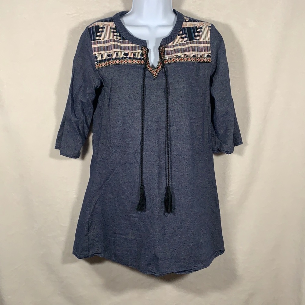 Flying Tomato tunic top size Small